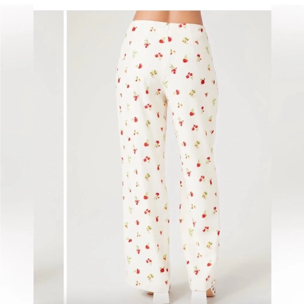 Forever 21 Linen Floral Pants - Picture 2 of 11